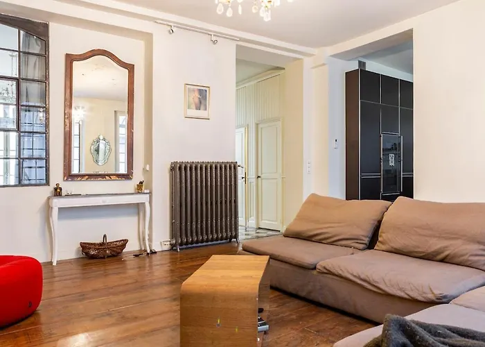 Charming Chic In Upper Marais 160m *