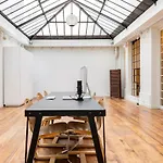 Apartmán Charming Chic In Upper Marais 160m Paříž