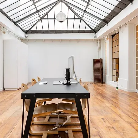 Apartment Charming Chic In Upper Marais 160m Paris