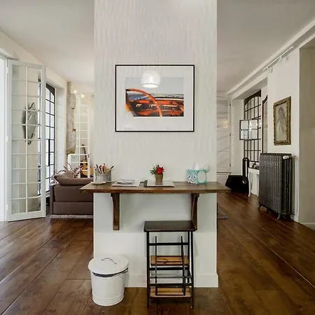 Charming Chic In Upper Marais 160m Apartment Paris