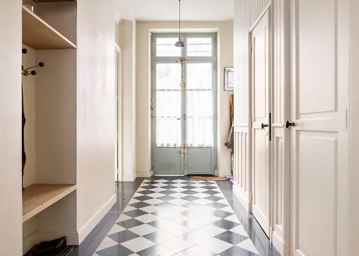 Charming Chic In Upper Marais 160m パリ