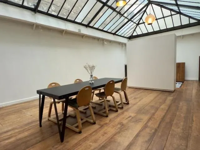Charming Chic In Upper Marais 160m Paris