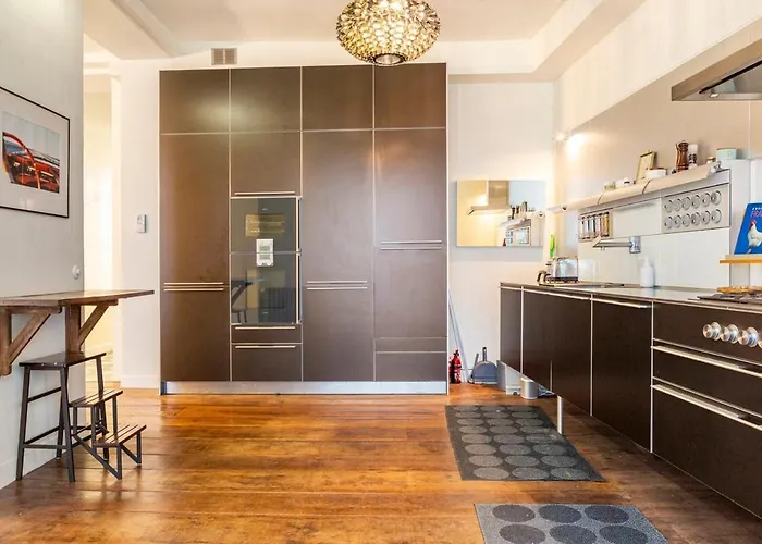 Charming Chic In Upper Marais 160m *