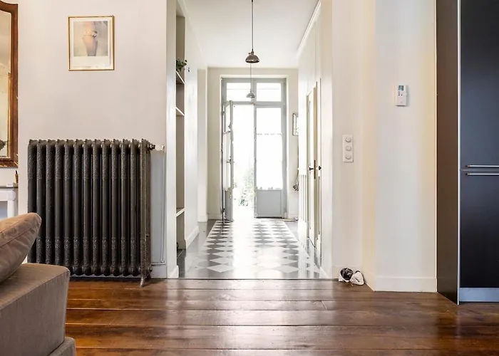 Apartment Charming Chic In Upper Marais 160m *
