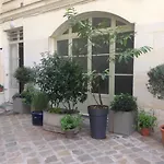 شقة Charming Chic In Upper Marais 160m باريس